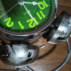 爆音目覚まし時計の画像