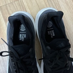 靴Adidas ウルトラブーストライト M ULTRABOOST LIGHTの画像