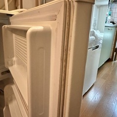 小型冷蔵庫の画像