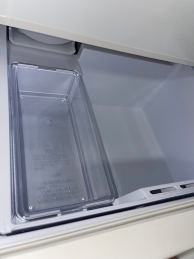 送料・設置込み可　冷蔵庫　272L AQUA 2017年