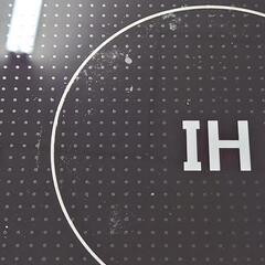 【決まりました】卓上IH調理器 KIH-L14D(BK) 山善の画像
