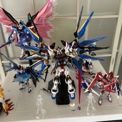 組み立て済みガンプラ