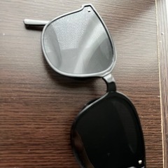 サングラス 折りたたみ式