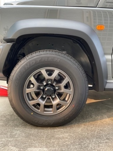 ジムニー　シエラ　タイヤホイール　5本セット