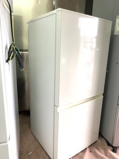 北九州市内配送可能　保証付き　AQUA アクア AQR-16D(W) [冷蔵庫（157L・右開き） 2ドア ミルク]