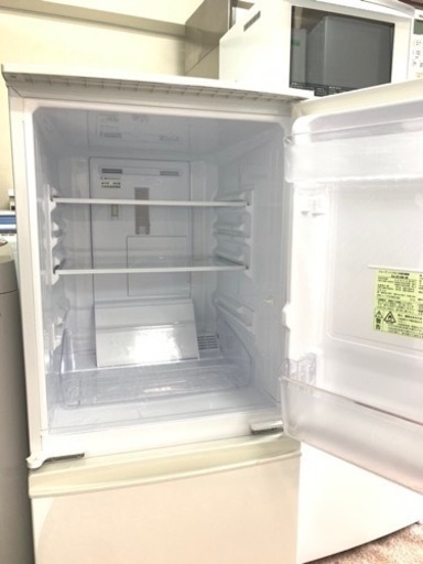 北九州市内配送無料　保証付き　シャープ 冷蔵庫 つけかえどっちもドアタイプ 137L ホワイト SJ-D14B-W