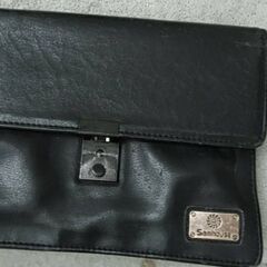 SAMHOUSE　セカンドバッグ　23cm×18cm