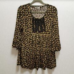 服/ファッション カットソー レディースの画像