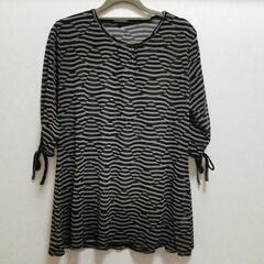 服/ファッション カットソー レディースの画像