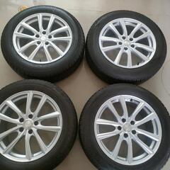 225/60R18夏タイヤアルミセット SUV アルファードの画像