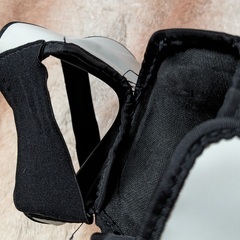 週末特価 WINDY シンガード レガース キックボクシング MMA 白 Sサイズの画像