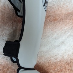 週末特価 WINDY シンガード レガース キックボクシング MMA 白 Sサイズの画像