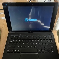 【美品】タブレット型パソコン