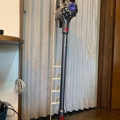 ダイソンv8fluffy+