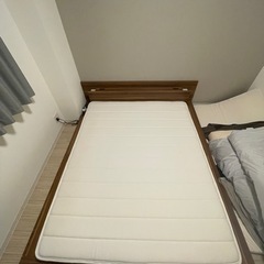 【2年使用】　家具 ベッド　ローベット　10万円で購入した物です...