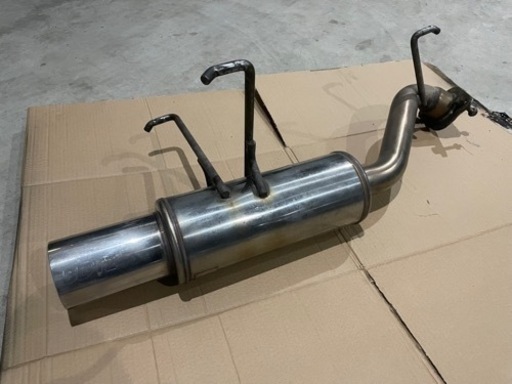 VOXY ZRR75W マフラー　BLITZ