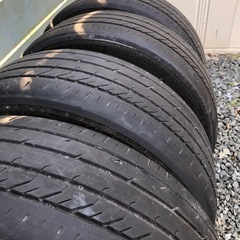 車のパーツ タイヤ、ホイールの画像