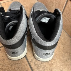 靴/バッグ 靴 スニーカーの画像