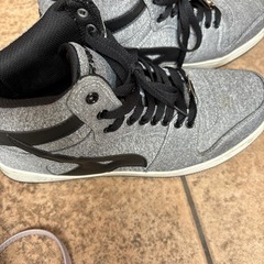 靴/バッグ 靴 スニーカーの画像