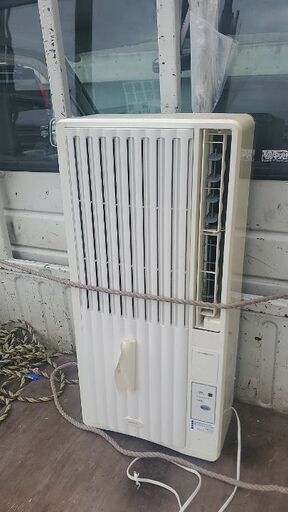 ｺｲｽﾞﾐ窓用エアコン。リモコンなし