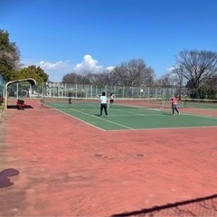 一緒にテニスしてくれるママさん募集🎾