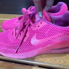 ナイキ エアマックス90 蛍光　ウルトラブリーズ　ピンク メッシ...