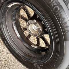 ヨコハマ　ブルーアース　RV-02 215/65R16 PCD114.3