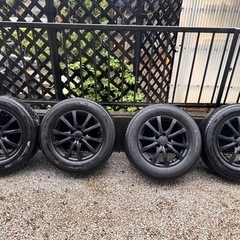 ヨコハマ　ブルーアース　RV-02 215/65R16 PCD114.3