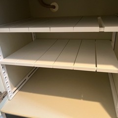 ニトリ シンク下伸縮ラックの画像