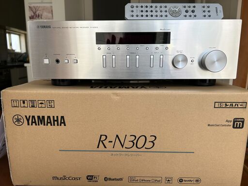 YAMAHA R-N303 ネットワークレシーバー(美品）