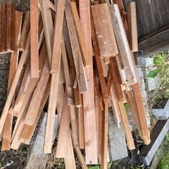 木切れ　解体材　端材　の画像