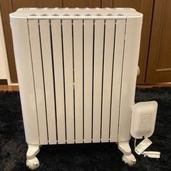 【お譲り先決定】デロンギ　オイルヒーター　RHJ75V0915 　