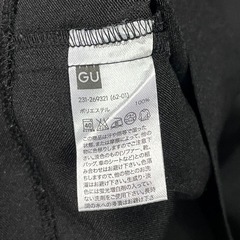 ジーユー フロンタック キャミソールの画像