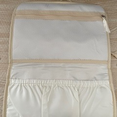 新品　ロクシタン　トラベルポーチの画像