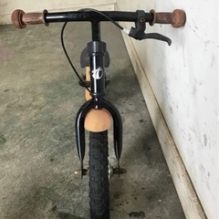 279★岐阜発　AVIGO / 12インチ / トレーニングバイク / バランスバイク / 子供用自転車 / 汚れ有り / タイヤひび割れ有り / 現状品　R4.6/21の画像
