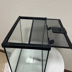 爬虫類ゲージ　水槽の画像