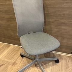 IKEAオフィスチェアの画像