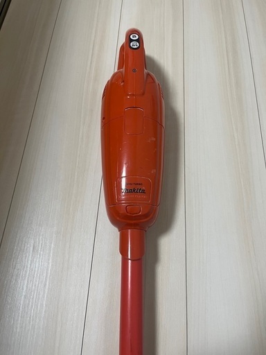 ◇makita◇マキタ 充電式クリーナ 掃除機 CL103D