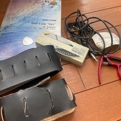 赤⭐︎レスポール風⭐︎エレキギター、ケースなど一式セットの画像