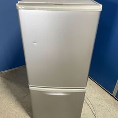 値下げ【格安】Panasonic 2ドア冷蔵庫 NR-B144W...