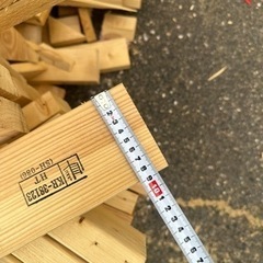 廃材、木材の画像