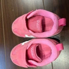 
子ども　スニーカー　アシックス　12.5センチ