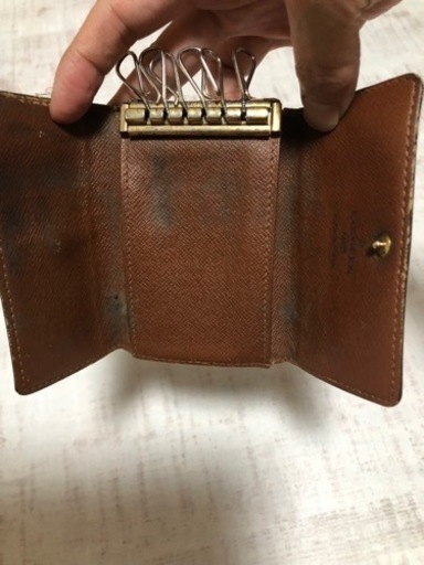 【LOUIS VUITTON キーケース】