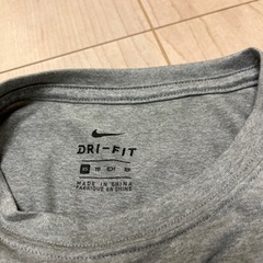 ナイキ　キッズ　Tシャツ　XSサイズの画像