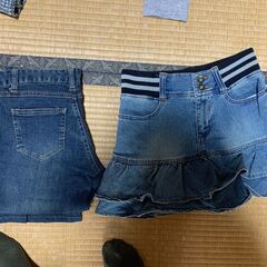 女の子の古着（小学生高学年から中学生ぐらい？）の画像