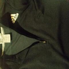 adidas長袖ハーフジップシャツの画像