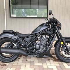 HONDA❗️レブル250 MC49 オールペイント　マッドブラック　USB充電付の画像