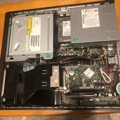 HP Z210 デスクトップパソコンの画像
