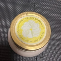 ラシック　ボディホイップクリームホワイトチョコレート
の画像
