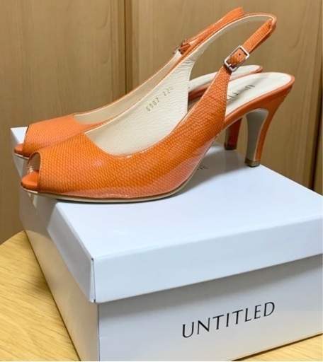 UNTITLED オレンジ　ミュール　22.5センチ